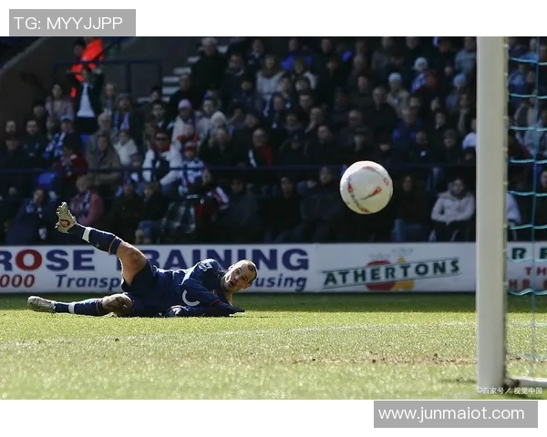 足球俱乐部豪门争霸球星闪耀绿茵场引爆全球激情